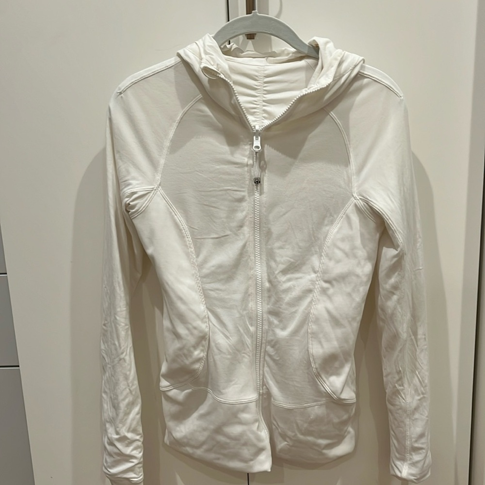 lululemon jacket